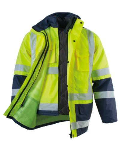 Dellee Ming's green parka: Where hue meets hardy Dellee Ming's green parka: Where hue meets hardy