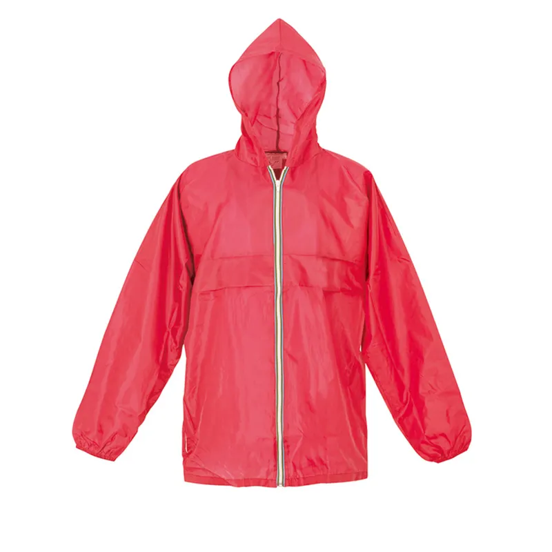 Fashionable Wind and Rain Hooded Trench Coat: A Comprehensive Review Fashionable Wind and Rain Hooded Trench Coat: A Comprehensive Review