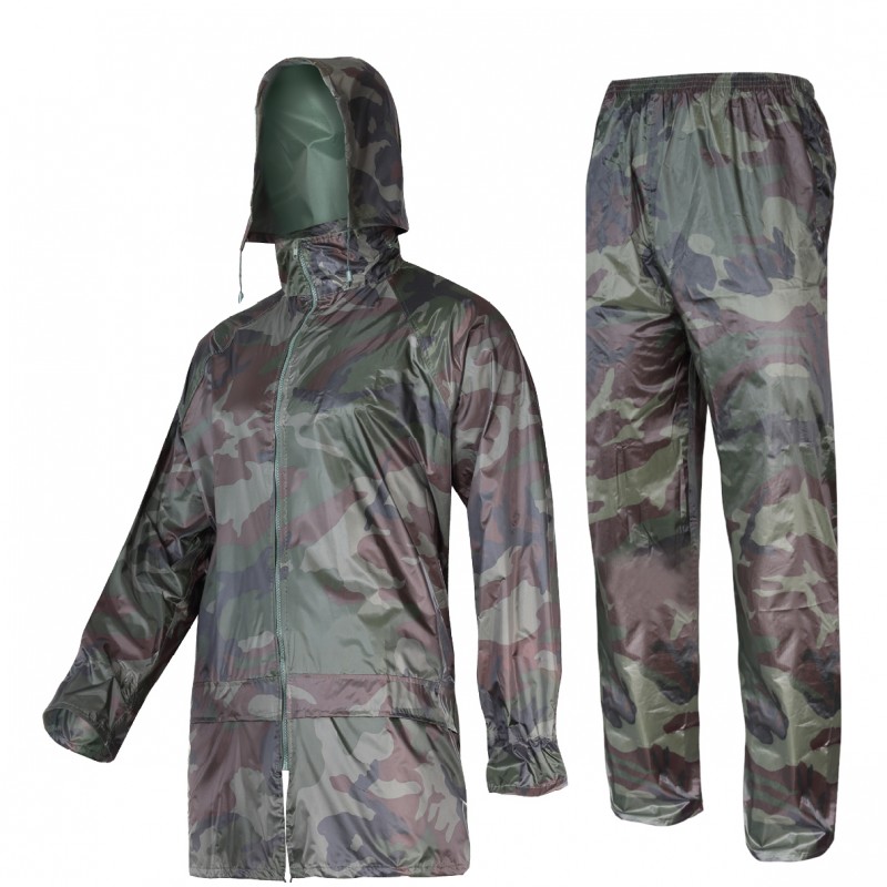 CAMO RAIN SUIT